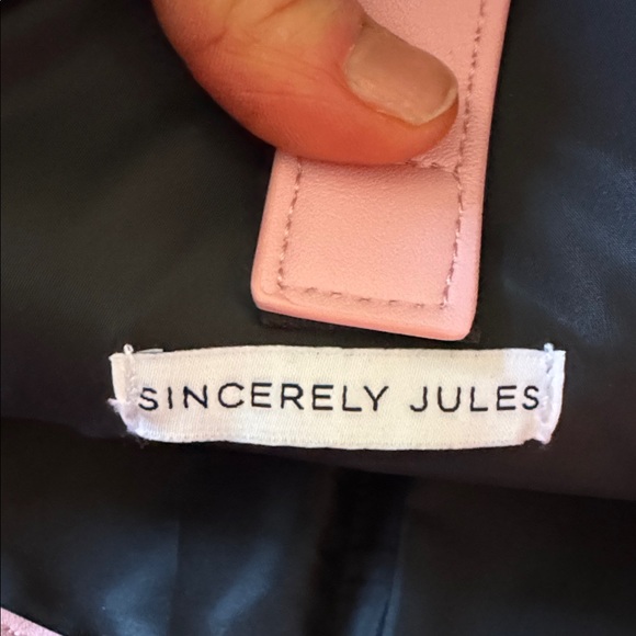 Free people!!! - Picture 3 of 8